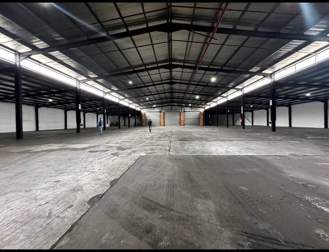 7,500M² WAREHOUSE TO LET IN MPUMALANGA